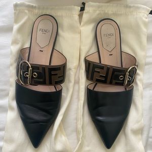 Fendi slide mules Sabot Vitello size 38 (8US) 100% authentic